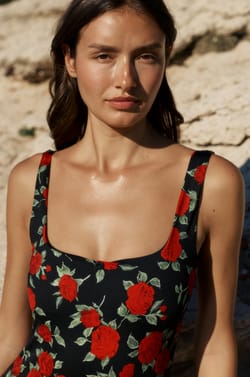 Robe midi avec fente &agrave; motif floral;${refinementColor}
