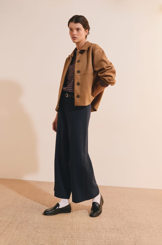 Pantalon cropped;${refinementColor}