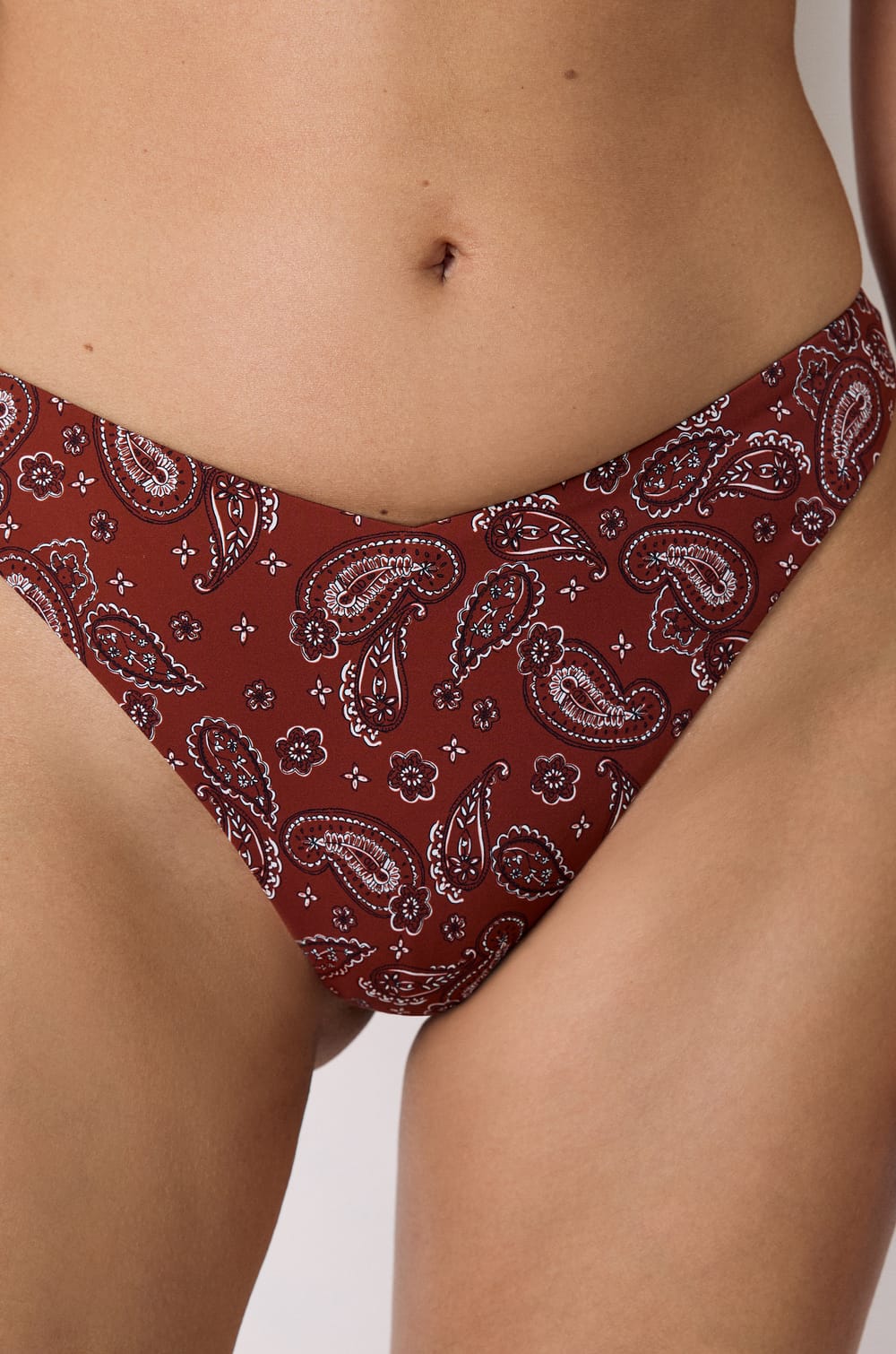 Thong Bikini Bottom;${refinementColor}
