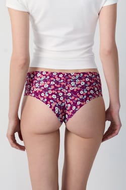 Seamless Microfiber Hipster With Print;${refinementColor}