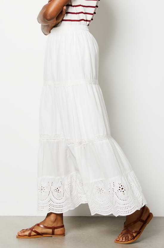Long skirt;${refinementColor}