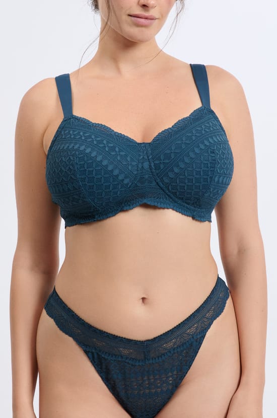 Post-mastectomy Wireless Lightly Lined Bra;${refinementColor}