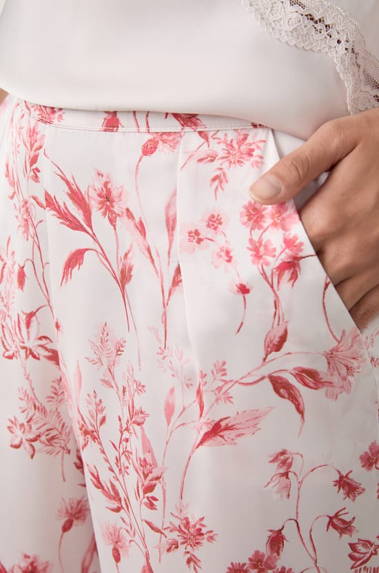 Printed satin trousers;${refinementColor}