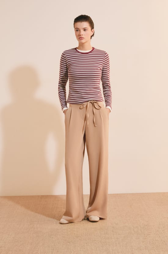 Pantalon fluide large;${refinementColor}