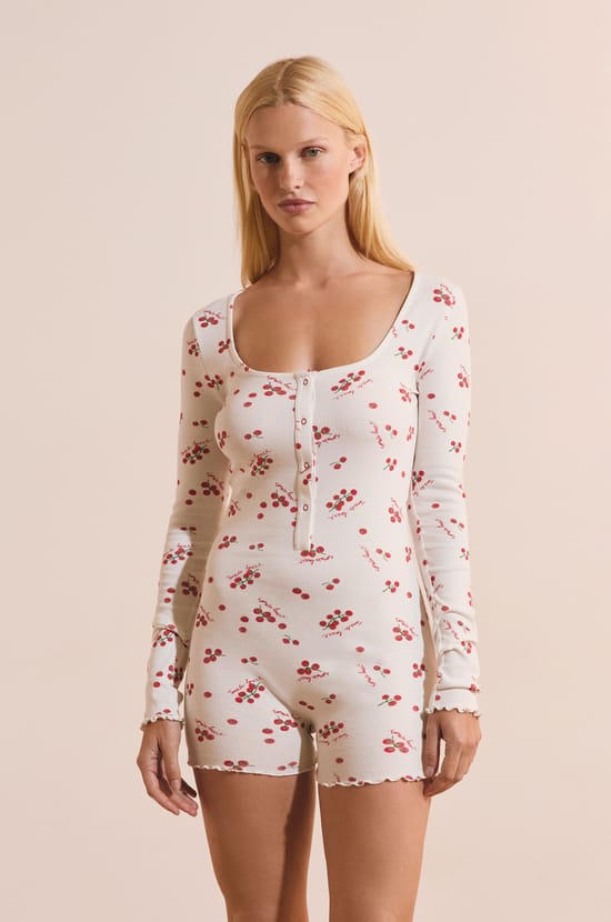 Combishort de pyjama en coton &agrave; motifs tomates;${refinementColor}