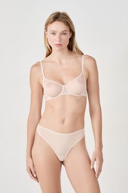 Tulle Thong;${refinementColor}