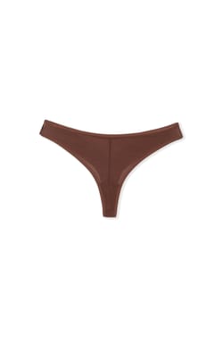 String transparent en tulle;${refinementColor}