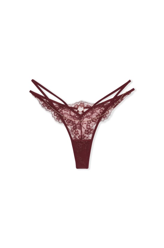 Tanga en dentelle;${refinementColor}