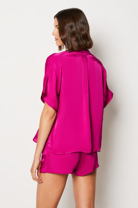 Short-sleeved Satin Pyjama Shirt;${refinementColor}