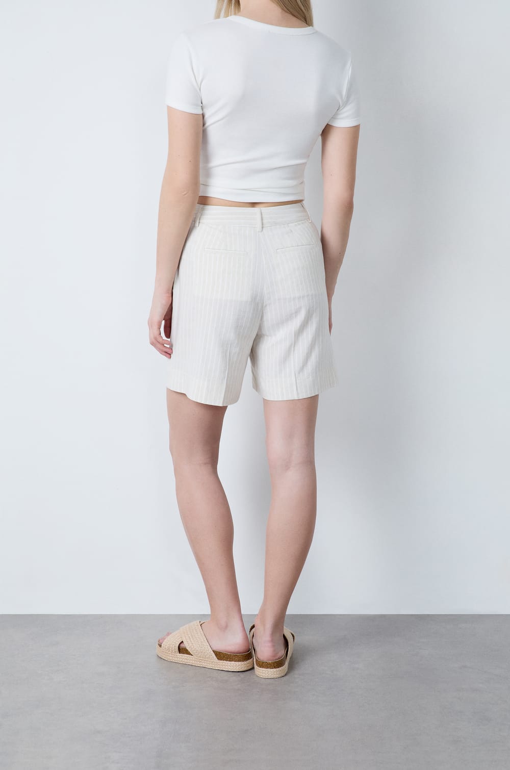 Striped Bermuda shorts;${refinementColor}