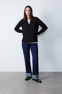 Long-sleeved shirt;${refinementColor}
