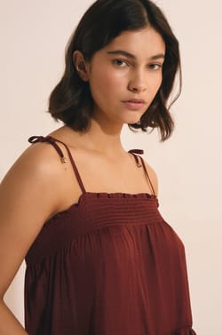 Caraco satin&eacute;;${refinementColor}