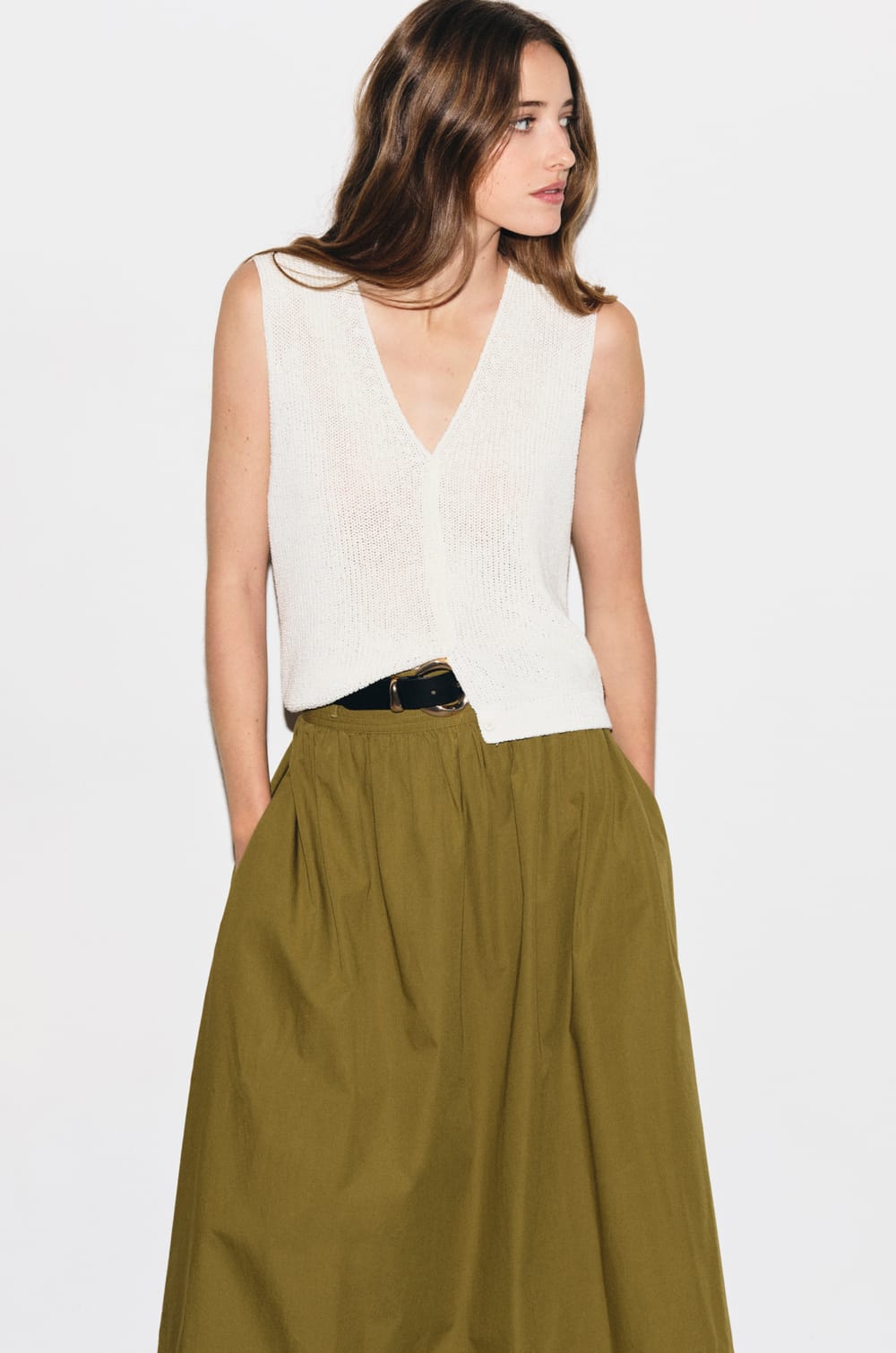 Sleeveless Cardigan with Cotton;${refinementColor}