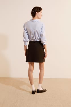 Jupe courte avec d&eacute;tails bijoux;${refinementColor}
