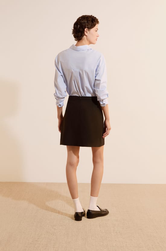 Jupe courte avec d&eacute;tails bijoux;${refinementColor}
