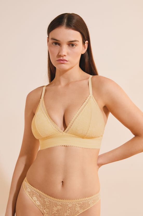 Bra N.8 - The Wireless Triangle Lace;${refinementColor}