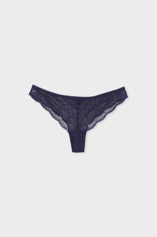 Tanga en dentelle;${refinementColor}