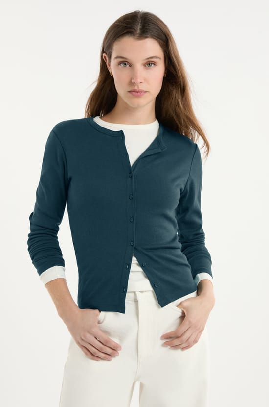 T-shirt boutonn&eacute; &agrave; manches longues en coton;${refinementColor}