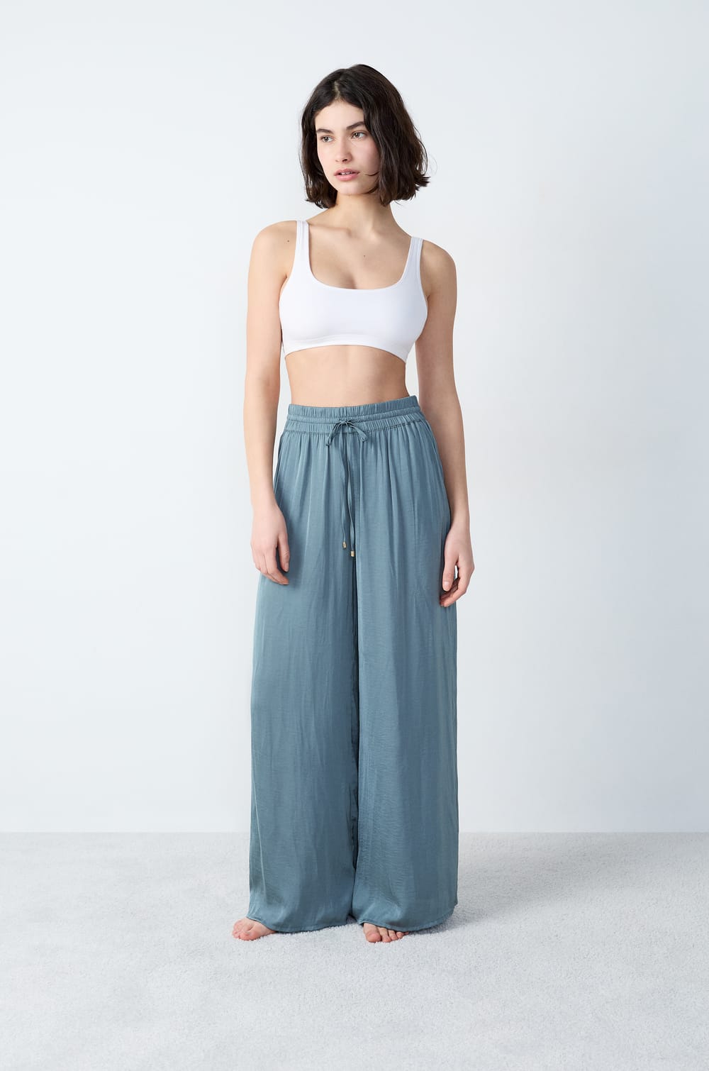 Wide-Cut Satin Pants;${refinementColor}