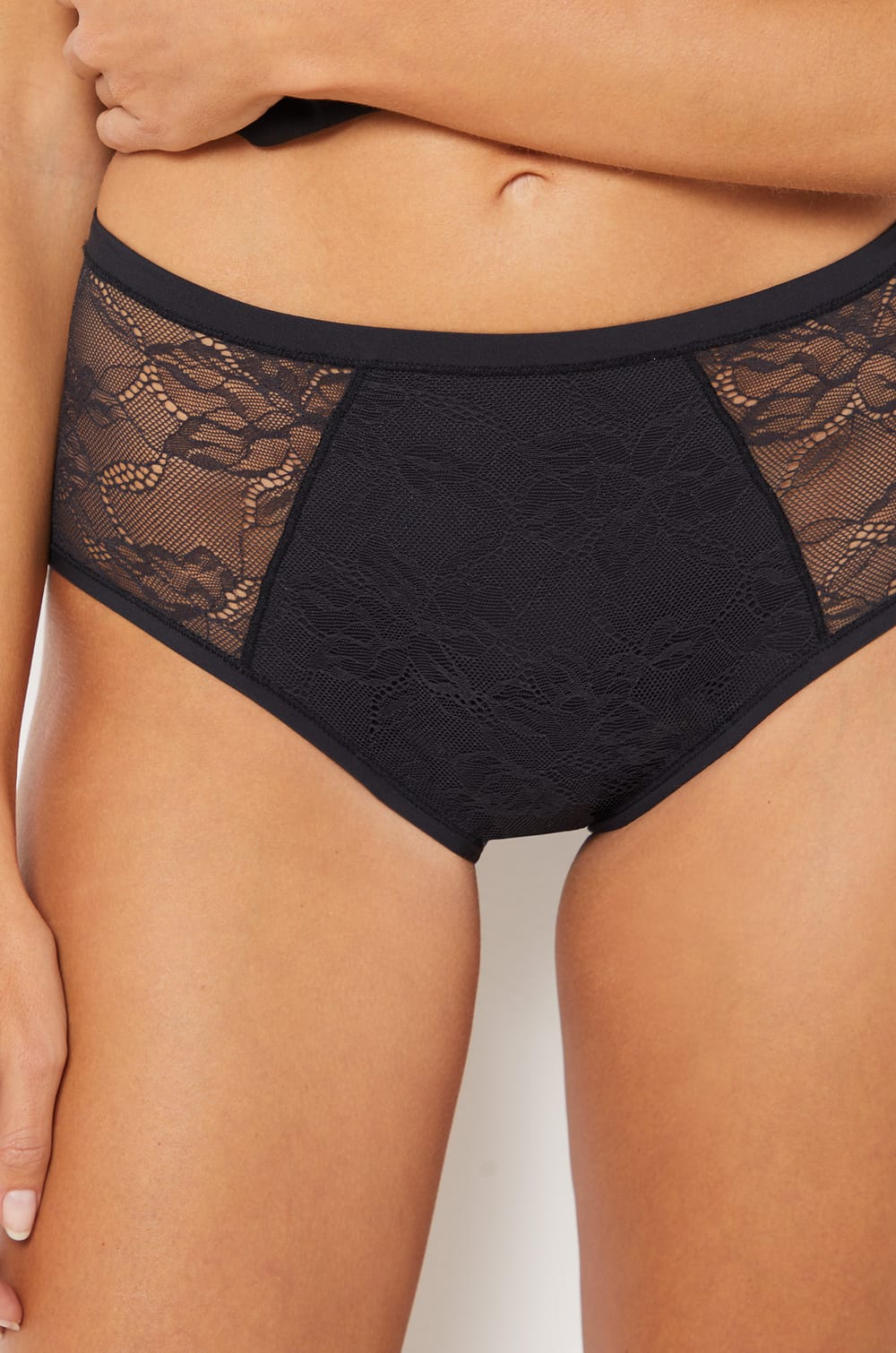 Medium Flow - High-Waist Period Brief;${refinementColor}