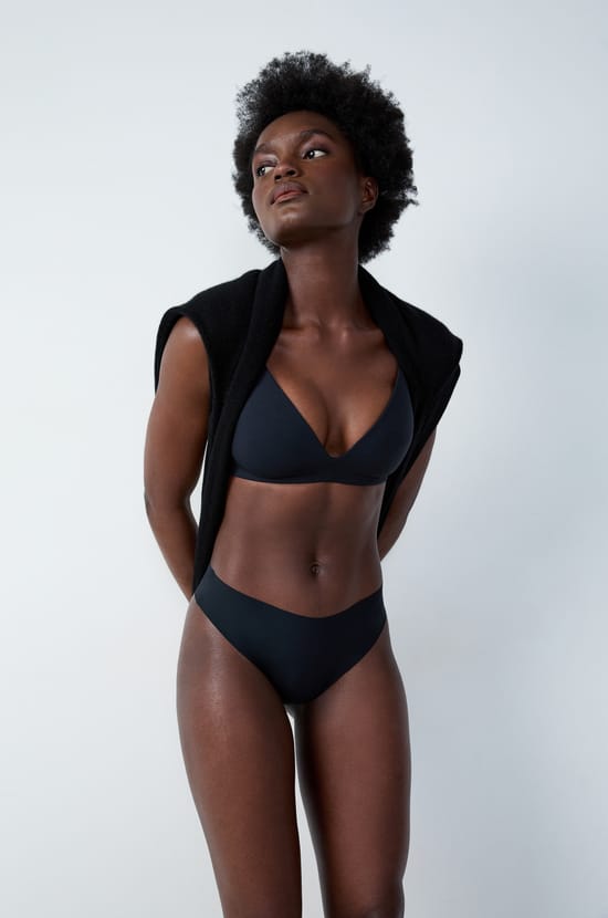 Wireless Lightly Lined Bra in Microfiber;${refinementColor}