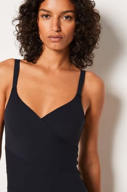 No Bra Effect Bodysuit;${refinementColor}