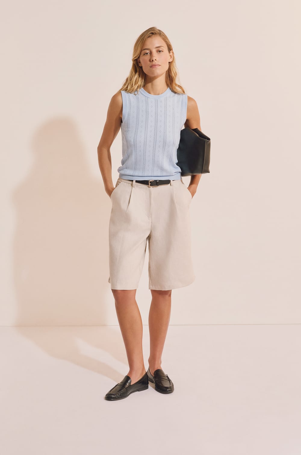 Bermuda en lin;${refinementColor}