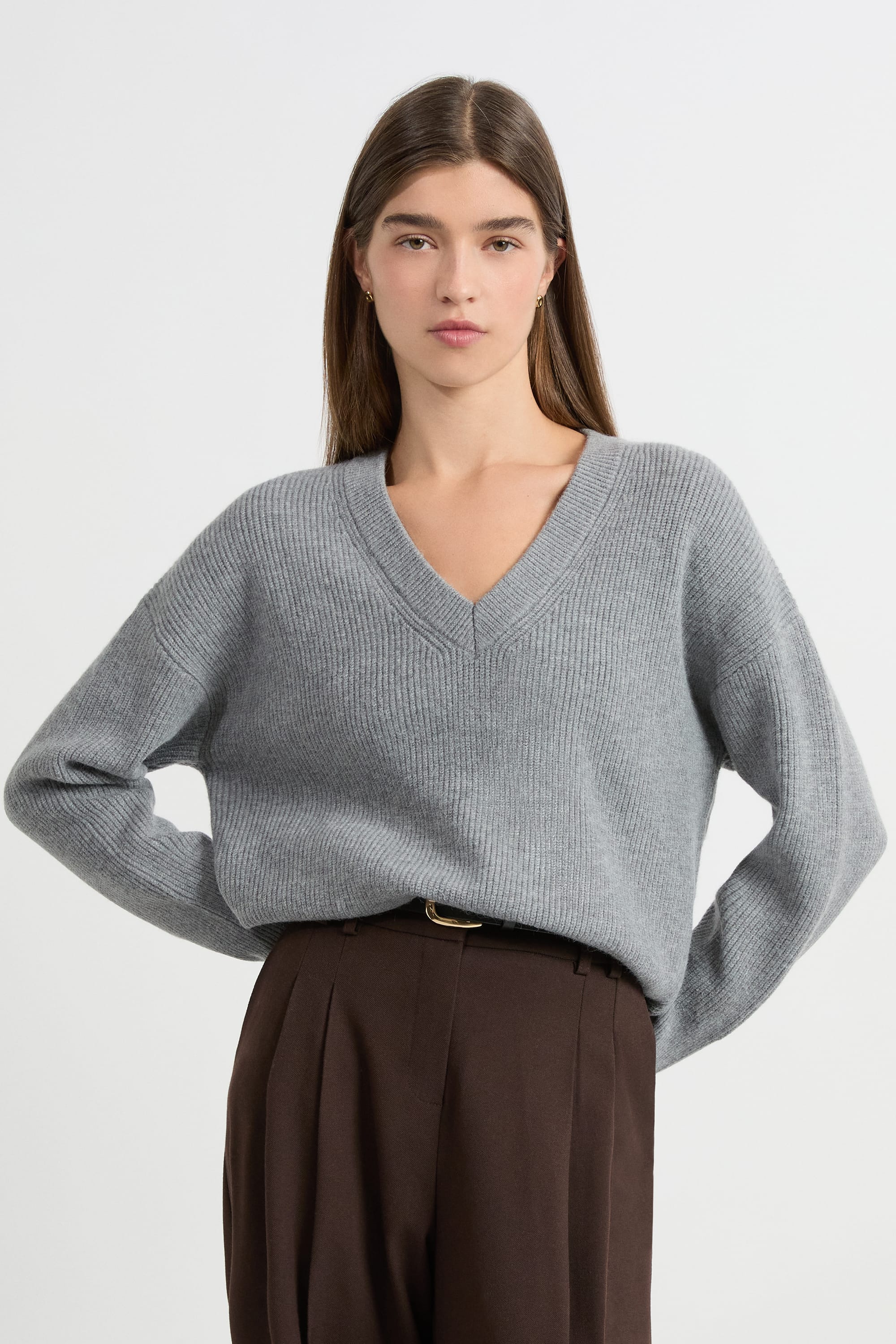 pull manches longues col v
