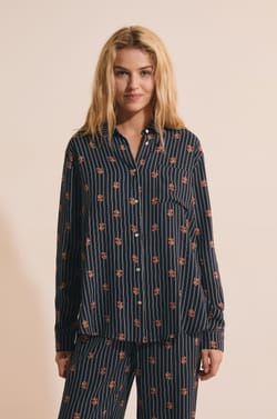 NE PAS METTRE EN LIGNE - SPE EXPORT - Chemise de pyjama &agrave; motifs chiens;${refinementColor}