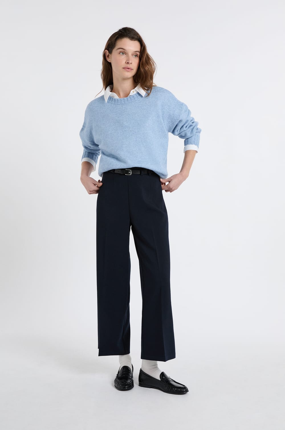 Cropped Trousers;${refinementColor}