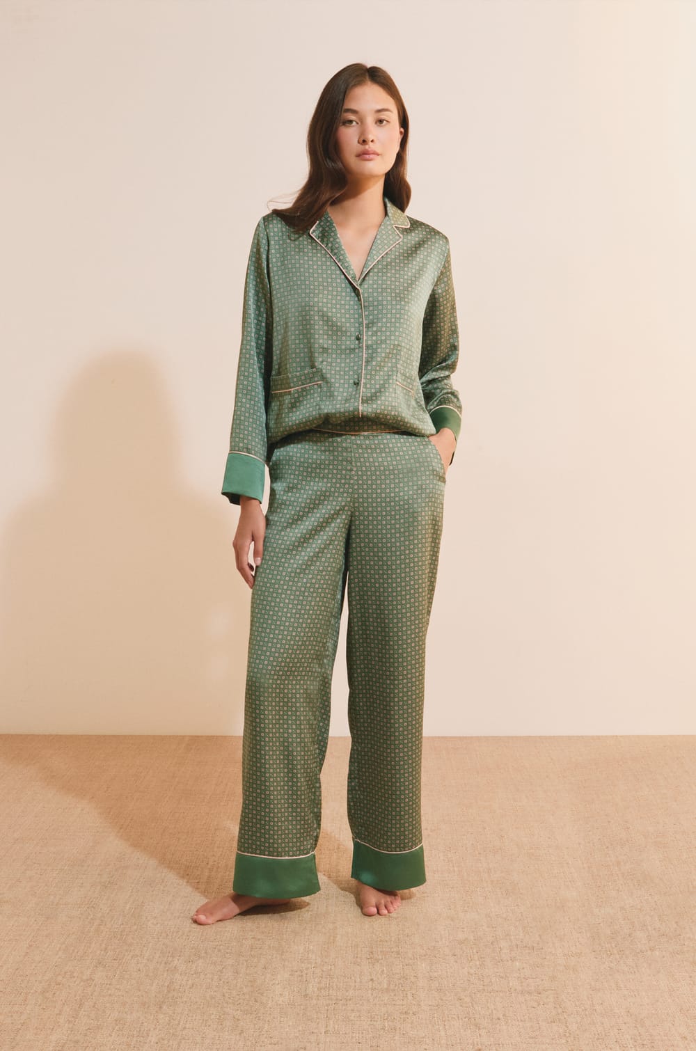 Pantalon de pyjama &agrave; motifs;${refinementColor}