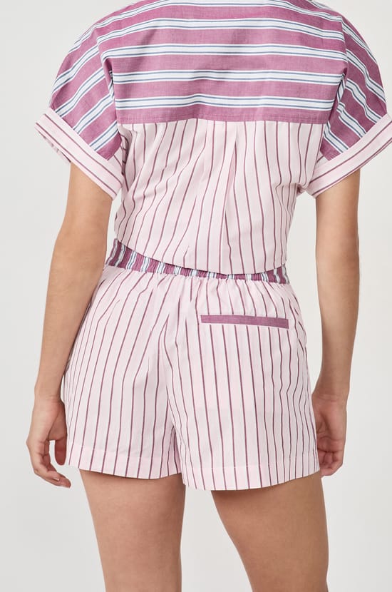 Short de pyjama à rayures;${refinementColor}