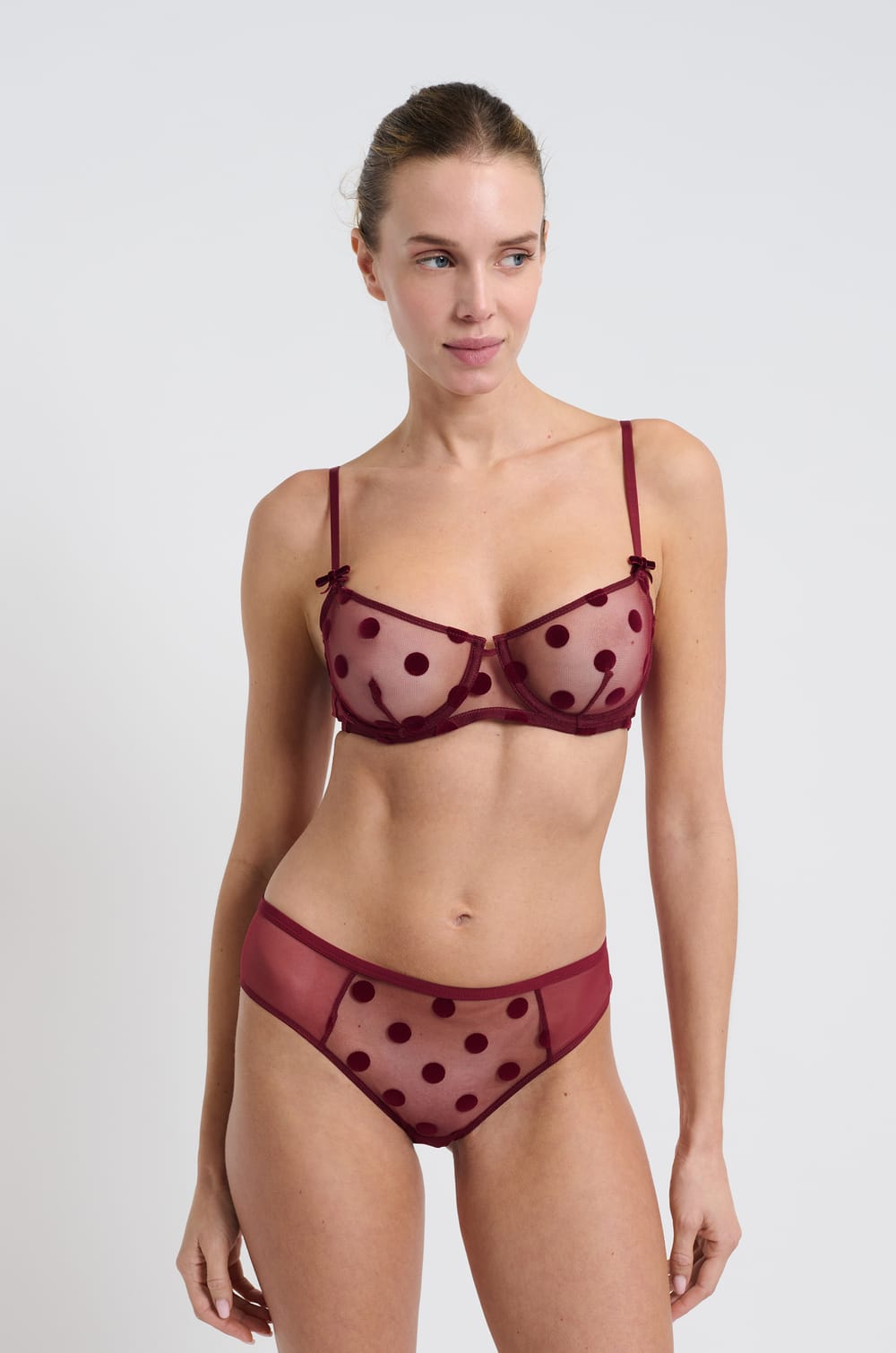 Hipster in Flocked Tulle;${refinementColor}