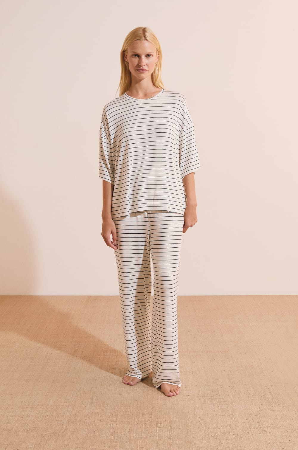 T-shirt de pyjama manches courtes;${refinementColor}