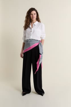 &Eacute;charpe &agrave; motifs;${refinementColor}