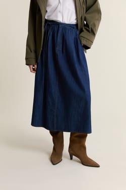 Falda larga de denim ligero;${refinementColor}