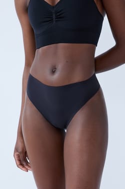 Seamless Sports Tanga;${refinementColor}