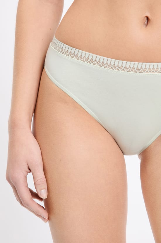 Organic Cotton Brief;${refinementColor}