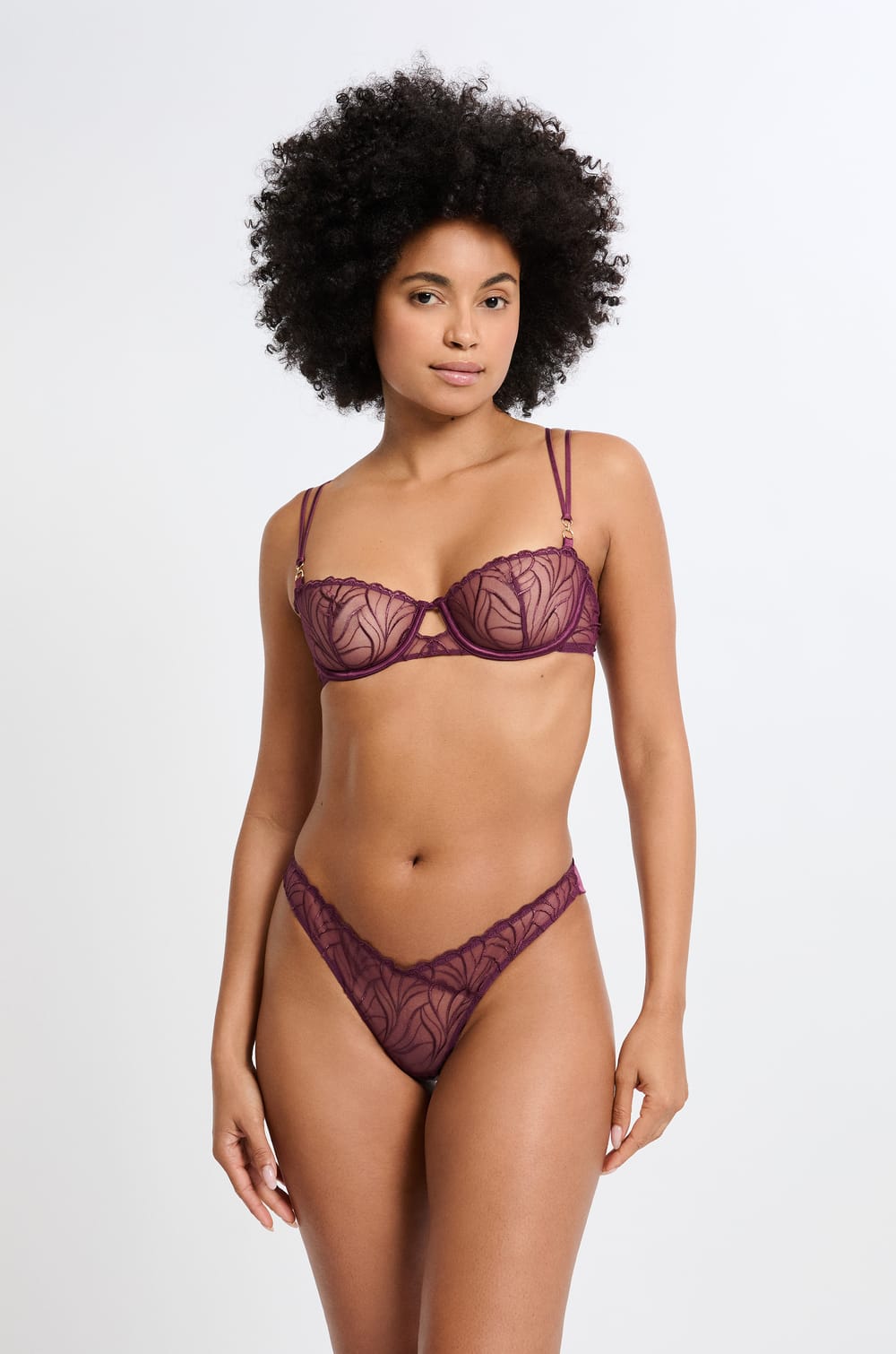 Tanga in Floral Embroidery;${refinementColor}