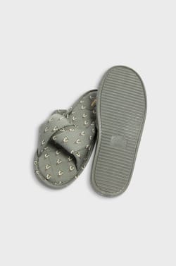 Printed Flip-Flop Slippers;${refinementColor}