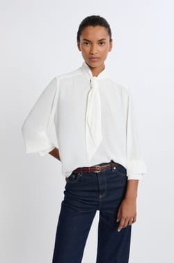 Chemise avec col cravate;${refinementColor}