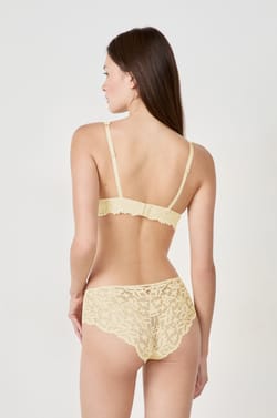 Shorty en dentelle;${refinementColor}