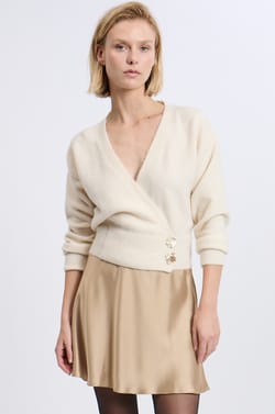 Jupe courte satinée;${refinementColor}