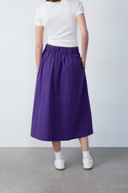Mid-length Fluid Skirt with Pockets;${refinementColor}