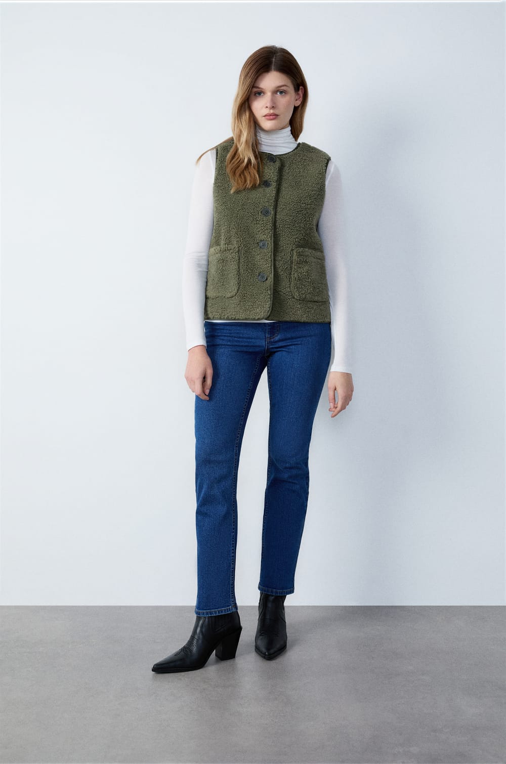 Sleeveless Bouclé Jacket;${refinementColor}