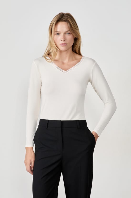 T-shirt manches longues col V en maille thermique ;${refinementColor}
