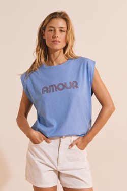 Sleeveless T-shirt with "love" inscription with cotton;${refinementColor}