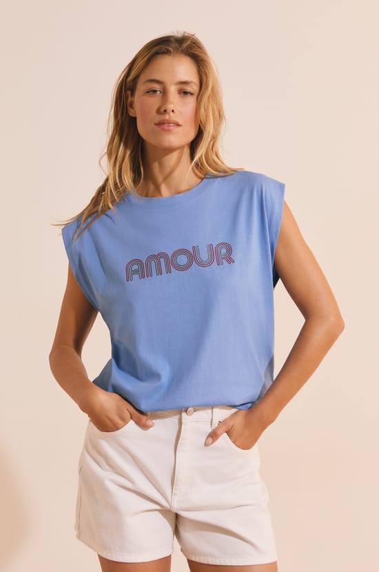 Sleeveless T-shirt with "love" inscription with cotton;${refinementColor}