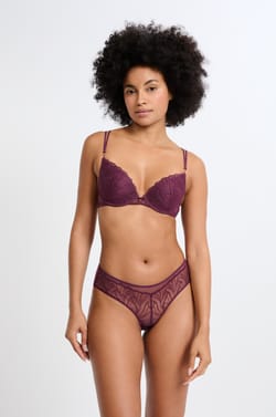 Hipster in Floral Embroidery;${refinementColor}