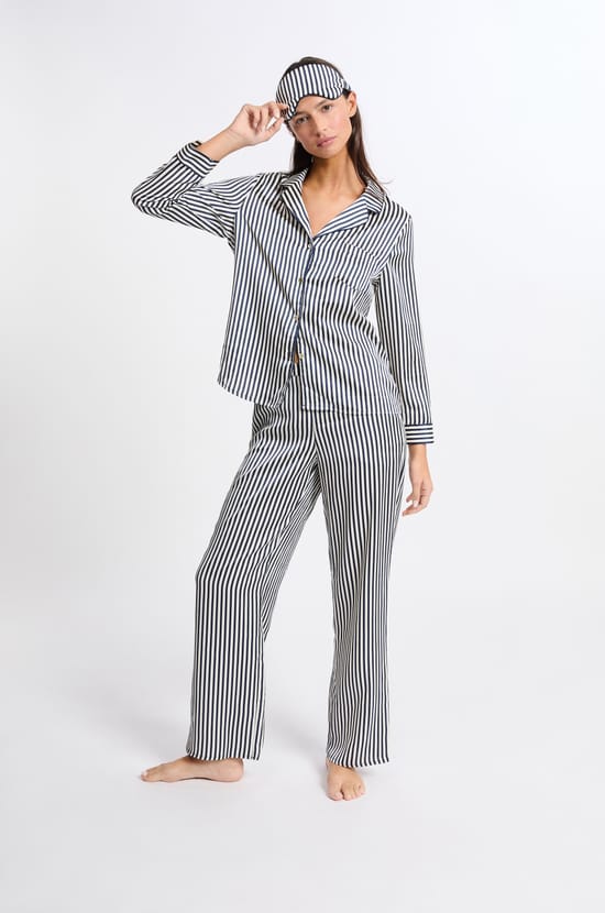 Pijama de dos piezas a rayas;${refinementColor}